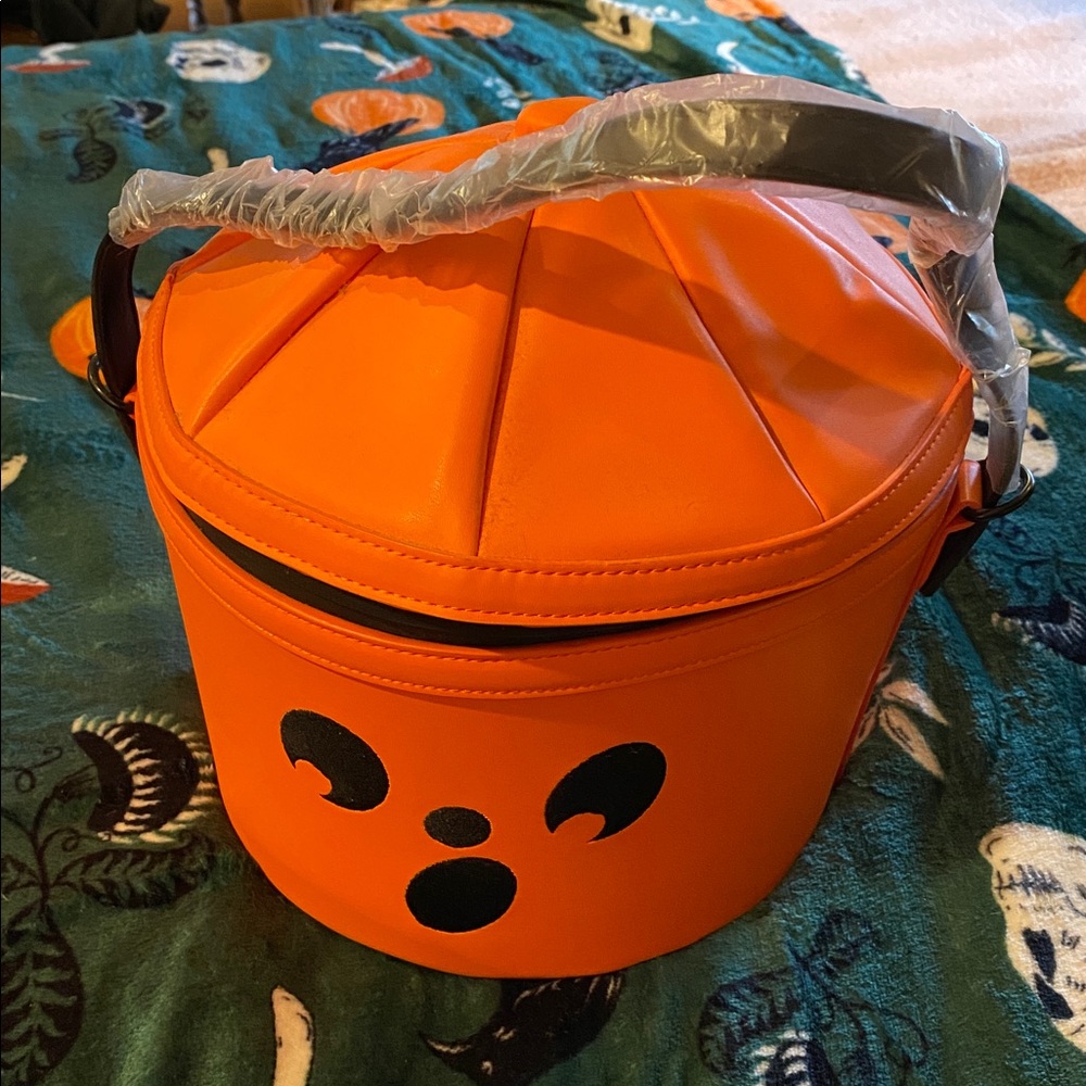 Mc.Pumpkin. Mc. Donald’s inspired pumpkin bucket purse